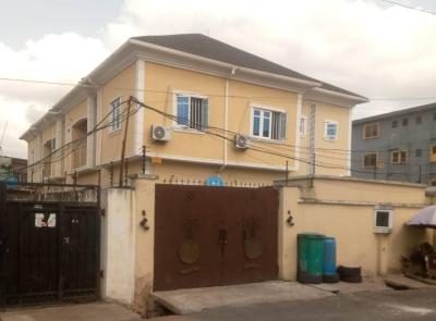 Well Maintained 4units of 3bedroom Flats, Off Randle Avenue, Surulere, Lagos, House for Sale