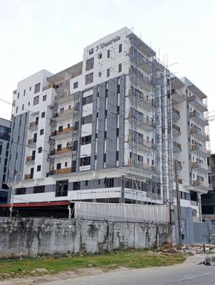 Luxury 4 Bedroom Maisonette, Off Adebayo Doherty, Lekki Phase 1, Lekki, Lagos, Flat / Apartment for Rent