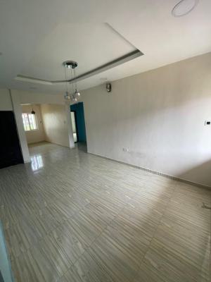 Just in Close to The Estates Gate: Upstairs, Silverland Via Thera Annex, Sangotedo, Ajah, Lagos, Flat / Apartment for Rent