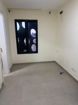 Well Maintained Luxury Built Waterfront Selfcon Bq, Off Admiralty, Lekki Phase 1, Lekki, Lagos, Self Contain (single Rooms) for Rent