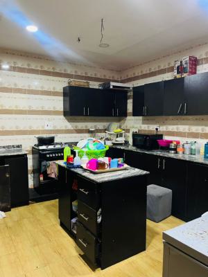 Fully Serviced  Unfurnished 3bedroom Flat, Ikate Elegushi, Lekki, Lagos, Flat / Apartment for Rent