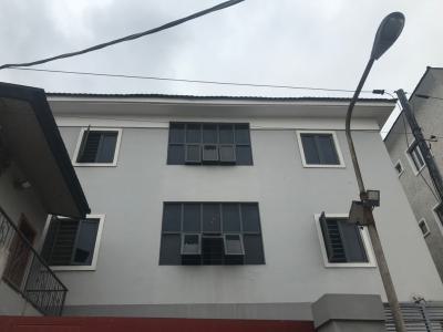 Service Selfcontain, Ibukunolu, Akoka, Yaba, Lagos, Self Contain (single Rooms) for Rent