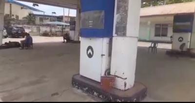 . a Functional Petrol Station in Ejigbo Town Along Egbe, Isolo Road, L, Ejigbo, Lagos, Filling Station for Sale