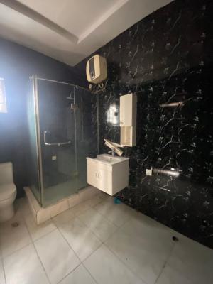Specious Master Bedroom with Open Fitted Kitchen, Lekki, Lagos, Flat / Apartment for Rent