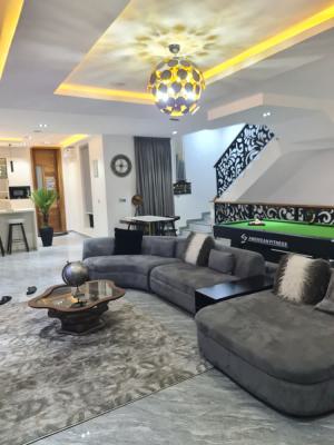 Brand New  The Most Luxurious 5bedroom Apartment, Ikeja Gra, Ikeja, Lagos, Flat / Apartment Short Let