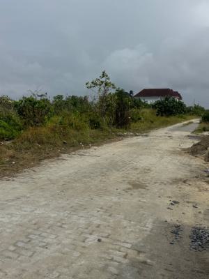823 Sqms of Land in Lekki Scheme 2, Lekki Scheme 2 Off Ogombo Road By Abraham Adesanya Ajah Lagos, Lekki Phase 2, Lekki, Lagos, Residential Land for Sale