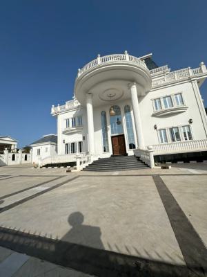 Luxury 9 Bedroom Duplex with Penthouse, Swimming & Bq on 2000sqm, Guzape District, Abuja, Detached Duplex for Sale