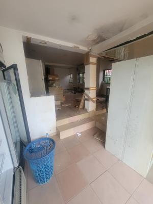 Strategic Shop Or Office Space, Gwarinpa, Abuja, Plaza / Complex / Mall for Rent