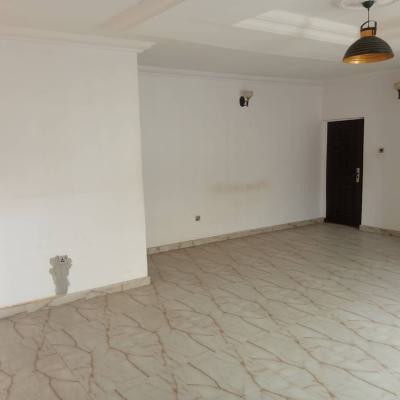 Spacious and Neat 3 Bedroom Apartment in a Secured Estate, Ocean Palm Estate, Sangotedo, Ajah, Lagos, Flat / Apartment for Rent
