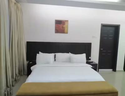 Five Star Mansion Room, Ikeja, Lagos, Self Contain (single Rooms) Short Let