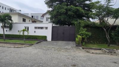 Elegantly Built 5 Bedroom Fully Detached Duplex, Off Admiralty Way, Lekki Phase 1, Lekki, Lagos, Detached Duplex for Sale