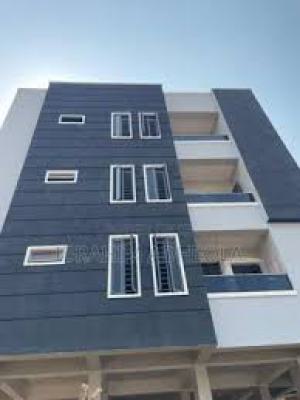 Spacious 1 Bedroom Apartment, Alagomeji, Yaba, Lagos, Flat / Apartment for Sale