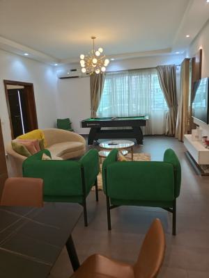 Spacious Furnished 3bedroom Fully Serviced, Off Admiralty Way, Lekki Phase 1, Lekki, Lagos, Flat / Apartment for Rent