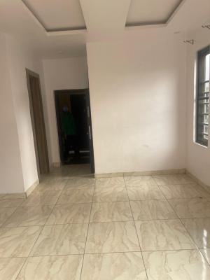 2 Bedroom Apartment, Ocean Breeze Estate, Ologolo, Lekki, Lagos, Flat / Apartment for Rent