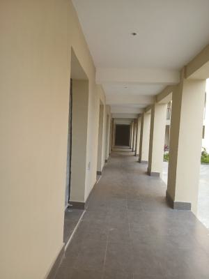 Good Shop, Yaba, Lagos, Shop for Rent