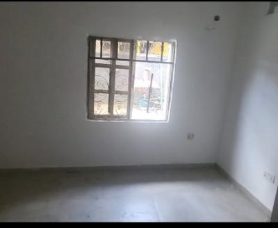 Spacious Self Contained with Separate Kitchen and Toilet, Behind Studio 24 Off Admiralty Way, Lekki Phase 1, Lekki, Lagos, Self Contain (single Rooms) for Rent