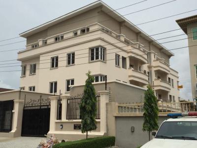 Luxurious and Spacious 3 Bedroom Penthouse, Lekki Phase1, Lekki Phase 1, Lekki, Lagos, Flat / Apartment for Rent