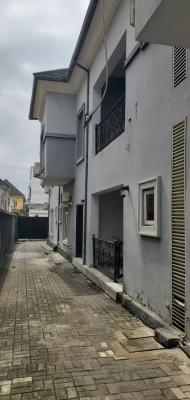 Well Maintained Spacious 2 Bedroom Apartment on The Ground Floor, Osapa London, Osapa, Lekki, Lagos, Flat / Apartment for Rent