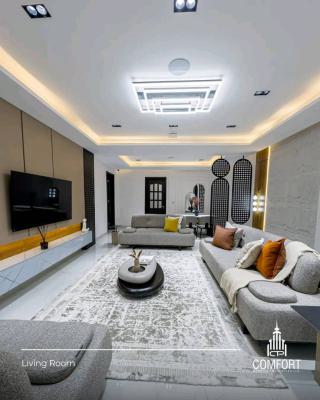 Fully Furnished & Serviced 3 Bedroom Apartment, Wuye, Abuja, House for Sale