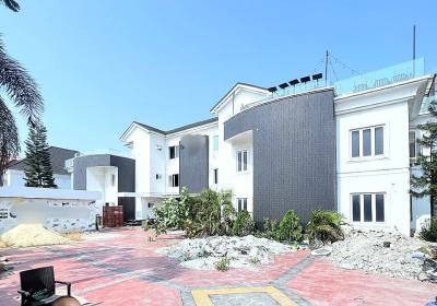 9 Bedroom Commercial Space, Oniru, Victoria Island (vi), Lagos, Office Space for Rent