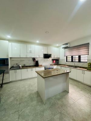 Furnished 3 Bedroom Apartment in a Good and Residential Estate, Maryland, Lagos, Flat / Apartment for Sale