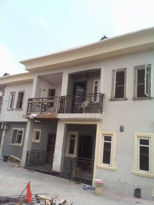 Well Maintained 3 Bedroom Apartment, Sholuyi Gbagada Lagos, Gbagada, Lagos, Flat / Apartment for Rent