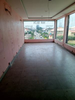 Strategic Shop in a Good Location, Off Adebayo Doherty, Lekki Phase 1, Lekki, Lagos, Shop for Rent