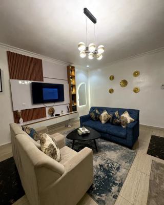 Spacious Serviced 3 Bedroom Apartment, Off Toyin Street, Ikeja, Lagos, Flat / Apartment Short Let