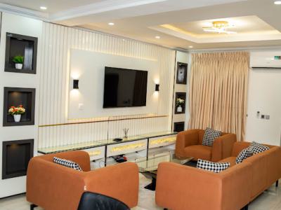 a Room in a Shared 3-bedroom Apartment, 8a The Rock Drive, Lekki Phase 1, Lekki, Lagos, Self Contain (single Rooms) for Rent
