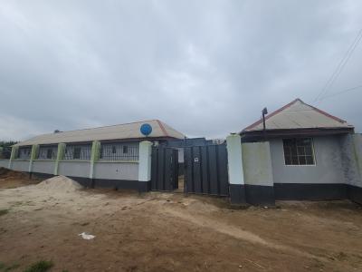 Flat; Ace Villa, Shemedeck Area, Igodan Lisa, Okitipupa, Ondo, Self Contain (single Rooms) for Rent