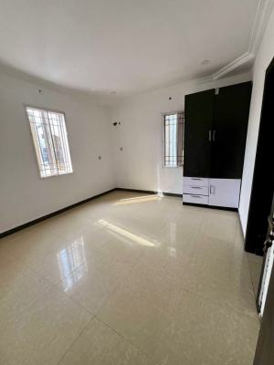 Spacious Mini Flat, Upstairs,  with Proper Kitchen and Balcony, Not Far From Primewater Garden, Ikate Elegushi, Lekki, Lagos, Mini Flat (room and Parlour) for Rent