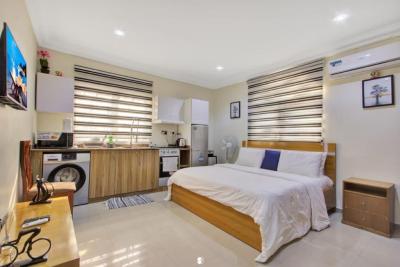 Furnished, Fully Fitted and Serviced Studio Apartment