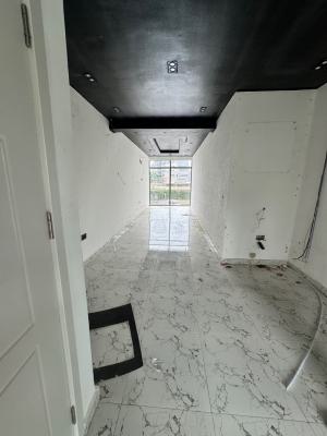Commercial Space, Lekki Phase 1, Lekki, Lagos, Commercial Property for Rent