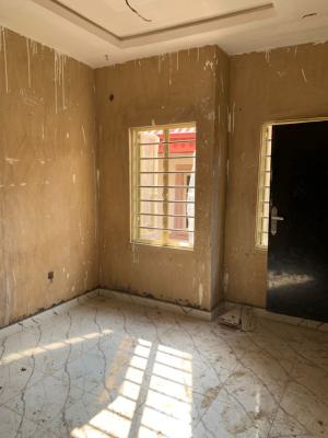 Standard 1 Bedroom Apartment, Gra Phase 1, Magodo, Lagos, Flat / Apartment for Rent