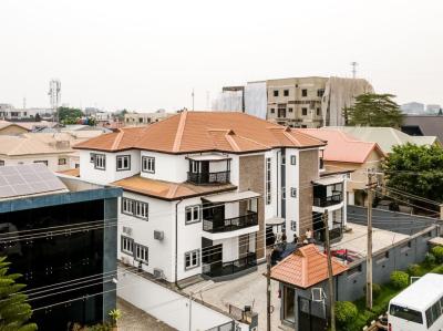 Furnished 4 Bedroom Apartment with Swimming Pool, Lekki Phase 1, Lekki Phase 1, Lekki, Lagos, Flat / Apartment for Rent
