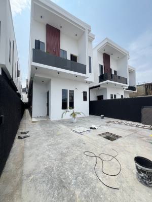 Very Spacious Luxurious Five Bedrooms Detached with Swim Pool, Chevron, Lekki Phase 1, Lekki, Lagos, Detached Duplex for Sale