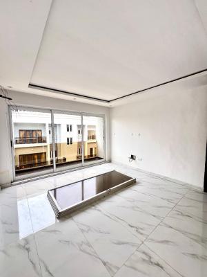 Luxury 4 Bedrooms, Lekki Phase 1, Lekki, Lagos, Terraced Duplex for Rent