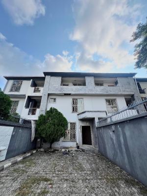 Spacious 5 Bedrooms, Lekki Phase 1, Lekki, Lagos, Terraced Duplex for Rent