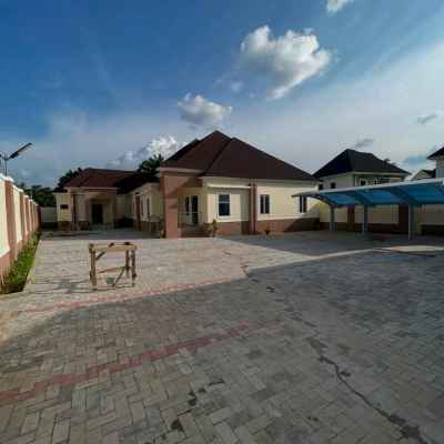 5 Bedroom Bungalow  5 Bedroom Bungalow  Price:320m Loc, Kaduna North, Kaduna, House for Sale