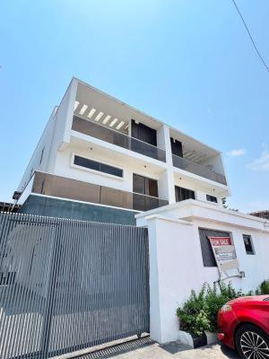 Spacious 5 Bedroom Semi-detached House with Bq., Lekki Phase 1, Lekki, Lagos, Detached Duplex for Sale