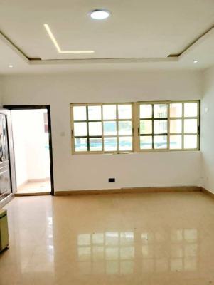 Standard Ensuit 2 Bedroom Spacious Apt with Acs/ Bq/ Swimming Pool, Kingscourt, Old Ikoyi, Ikoyi, Lagos, Flat / Apartment for Rent
