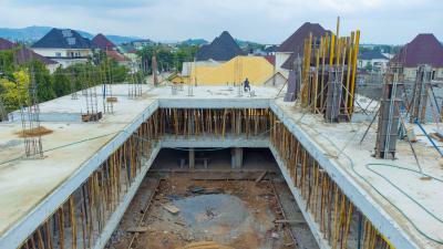 Shopping Plaza with Excellent Finishing, 69 Road, Gwarinpa, Abuja, Plaza / Complex / Mall for Sale