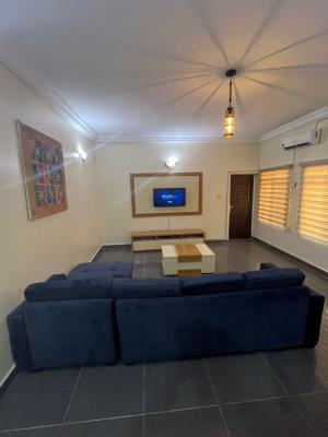 Spacious One Bedroom Apartment, 778 Francis Akinjide Close, Jabi, Abuja, Flat / Apartment Short Let