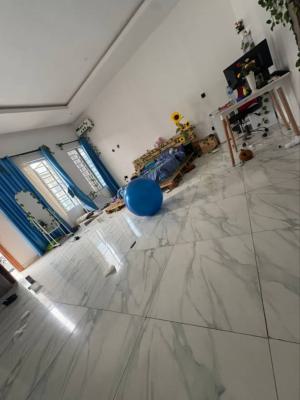 Fully Serviced Spacious Master Bedroom, Lekki, Lagos, Flat / Apartment for Rent