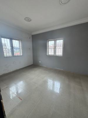2 Bedroom Apartment for Commercial Or Residential Use, Lekki Phase 1, Lekki, Lagos, Flat / Apartment for Rent