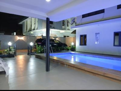 Enchanting 2 Bedroom Home with Pool, Ikeja, Lagos, Detached Bungalow Short Let