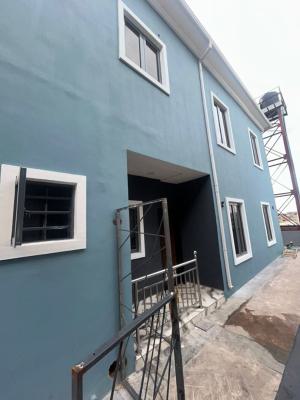 2bedroom  Up Flat 4.2m  Ground Floor 4m   Inside Greenwich Gardens, Kosofe, Lagos, Flat / Apartment for Rent