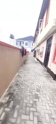 Newly Built Apartment Top and Down Floor, Lekki Scheme 2 Ajah Lagos, Lekki Phase 2, Lekki, Lagos, Flat / Apartment for Rent