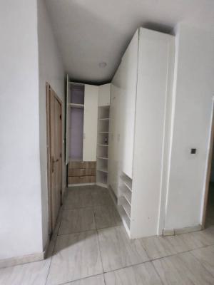 Standard & Massive Master Bedroom Apartment (shared Apartment), Orchid Road, Royal Pine Estate Gate 1, Lekki, Lagos, Self Contain (single Rooms) for Rent