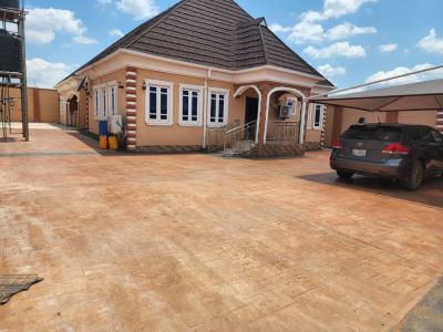 Exquisitely Built 3 Bedroom Bungalow, Peculiar Estate, Idi Ape, Akobo, Ibadan, Oyo, Detached Bungalow for Sale